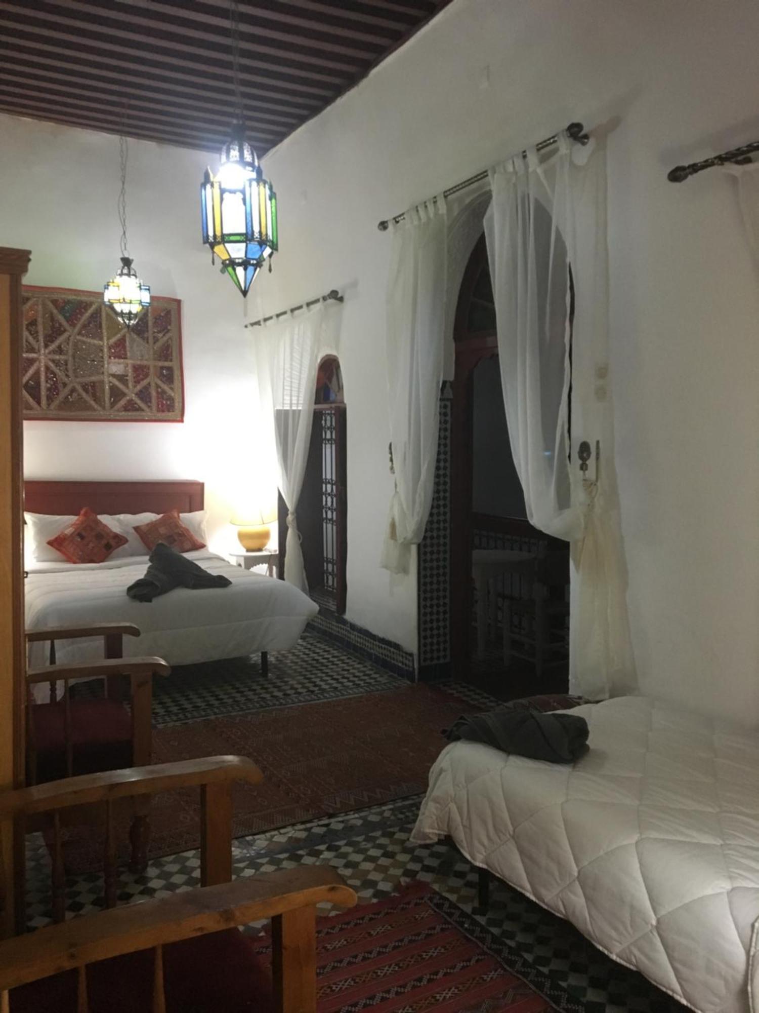 Dar Iman Bed and Breakfast Fès Exteriör bild